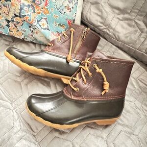Women’s Sperry Boots